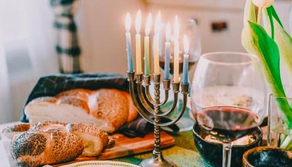 安宁伴游，定制QQ：3494206190微信：act1322